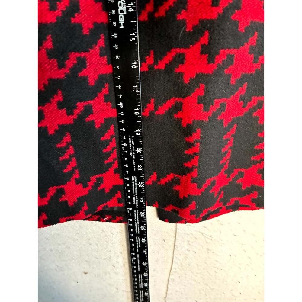 Talbots Straight & Pencil Skirt Women's 10 Black Red Lined Houndstooth Back Zip - Picture 4 of 11